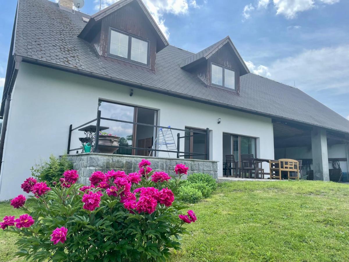 Runch Smilovice Villa Chotilsko Exterior photo